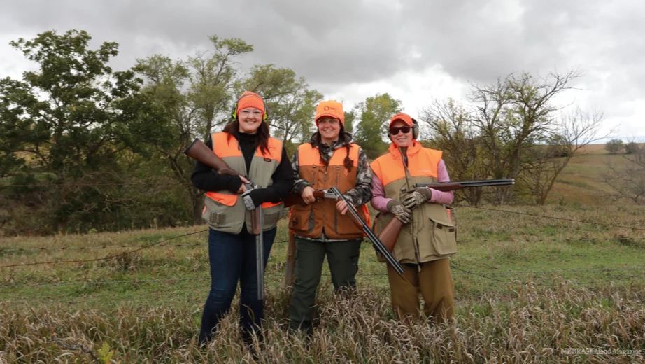 bird-hunting svg+xml;charset=utf